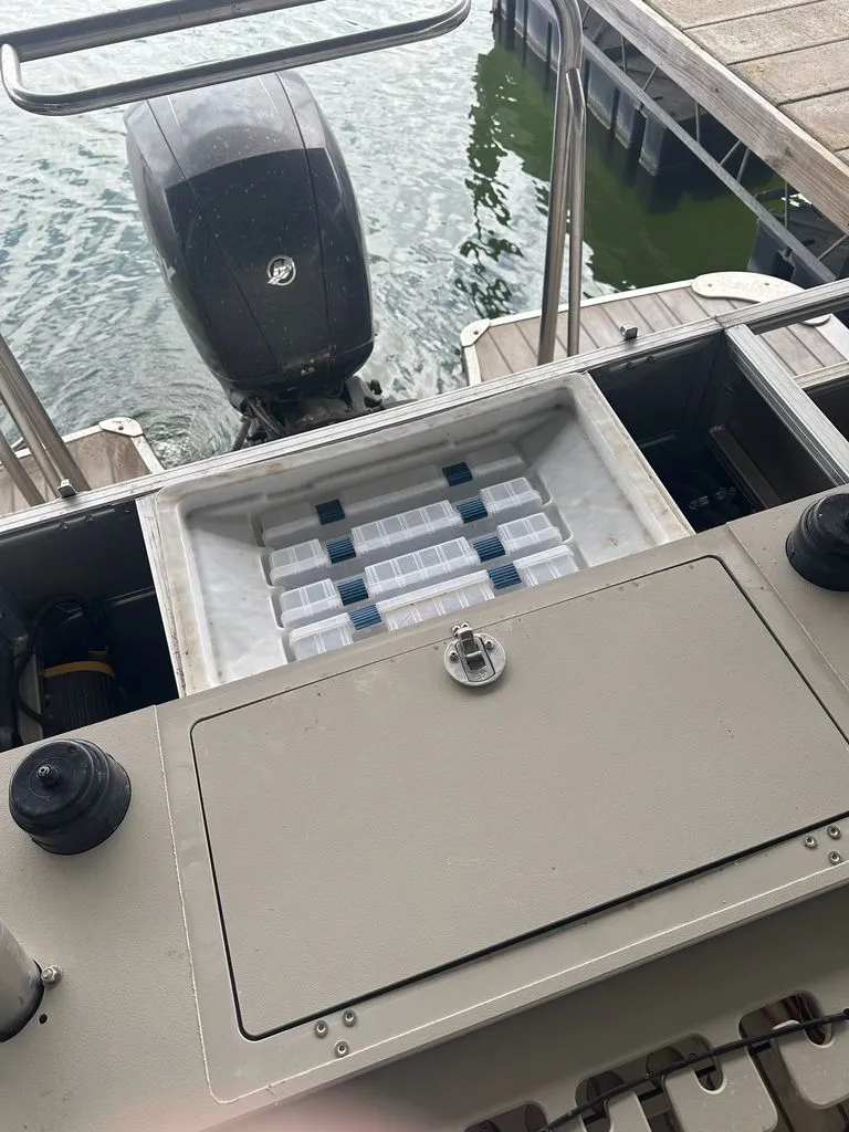 Slide: The Image of South Bay 524FCR 2015 - 10