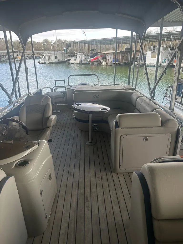 Slide: The Image of South Bay 524FCR 2015 - 5