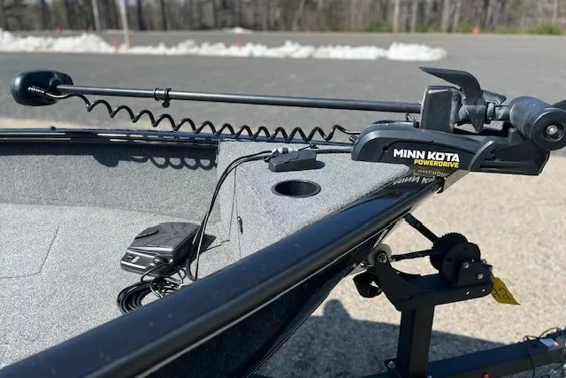 Slide: The Image of 2025 Tracker Super Guide V-16 SC boat with Minn Kota PowerDrive trolling motor. - 5