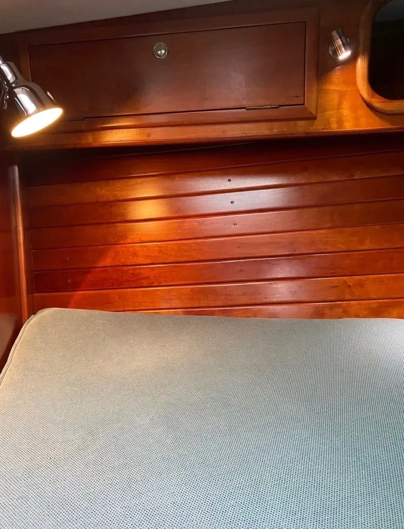 Slide: The Image of Able 42 Custom Yacht 1990 - 24