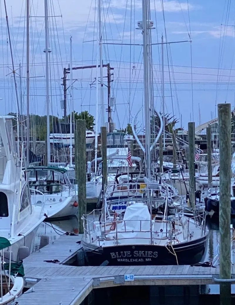 Slide: The Image of Able 42 Custom Yacht 1990 - 5