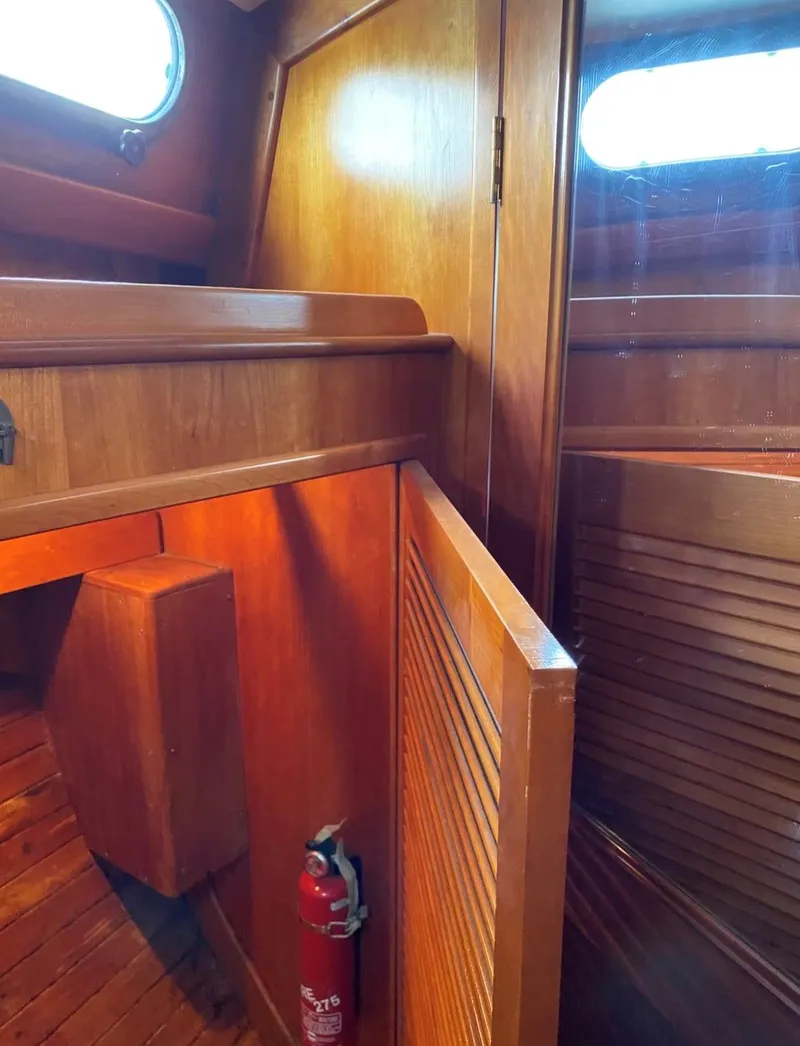 Slide: The Image of Able 42 Custom Yacht 1990 - 55