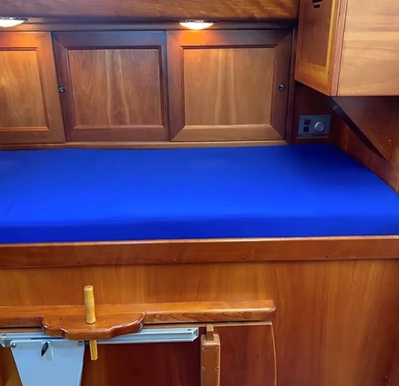 Slide: The Image of Able 42 Custom Yacht 1990 - 59