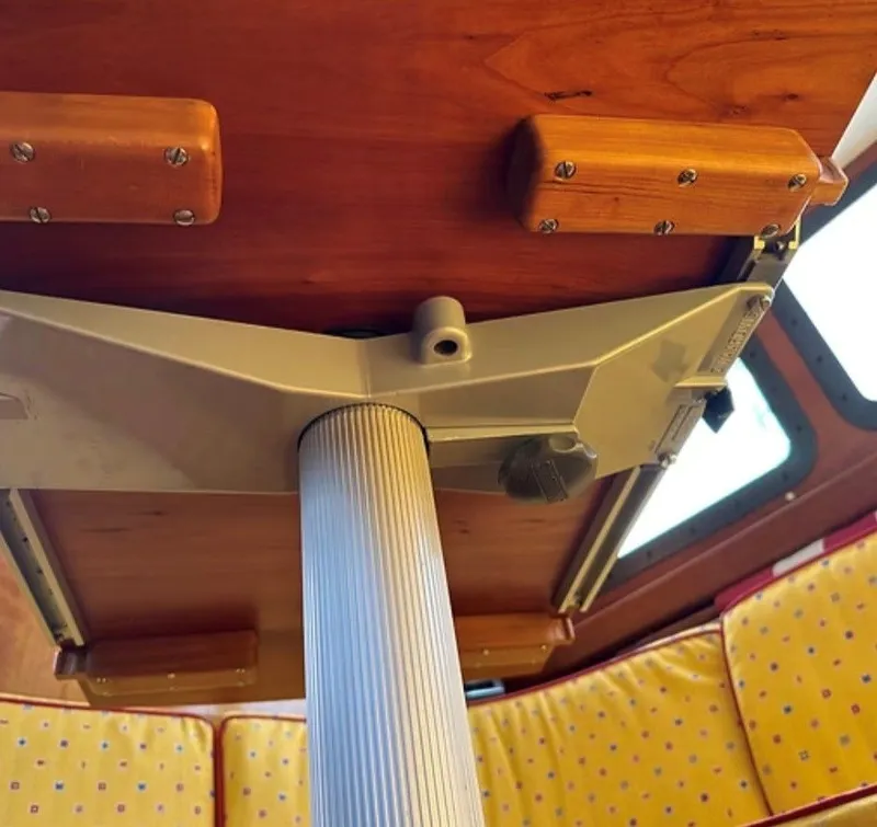 Slide: The Image of Able 42 Custom Yacht 1990 - 63