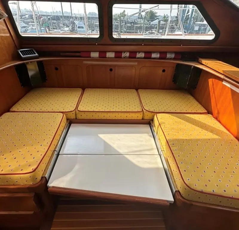 Slide: The Image of Able 42 Custom Yacht 1990 - 65