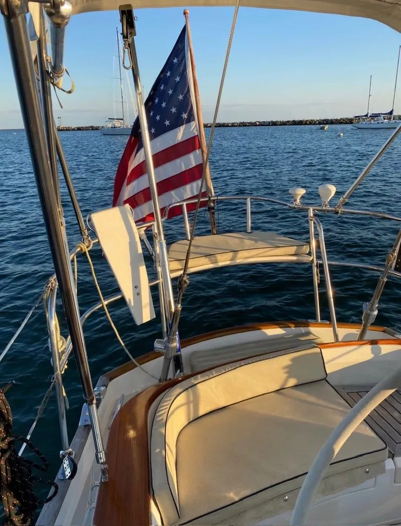 Slide: The Image of Able 42 Custom Yacht 1990 - 7