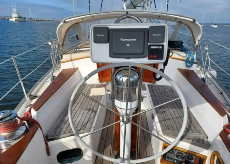 Slide: The Image of Able 42 Custom Yacht 1990 - 8