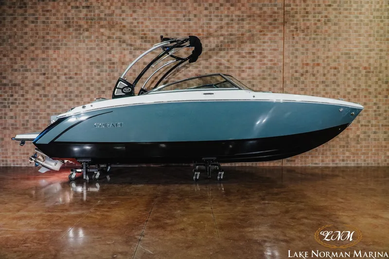 The Image of 2021 Cobalt R5 boat displayed indoors at Lake Norman Marina. - 1