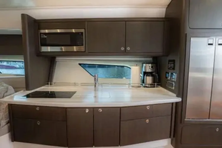 Slide: The Image of 2022 Intrepid 477 Evolution - Image 15 - 15