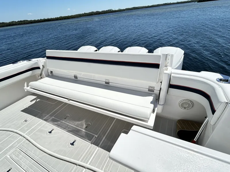 Slide: The Image of Intrepid 475 Sport Yacht 2018 with foldable rear seat. - 19