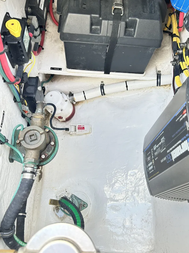 Slide: The Image of Interior of 2018 Intrepid 475 Sport Yacht with technical components. - 39