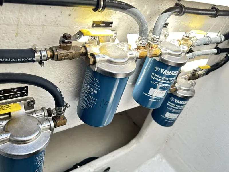 Slide: The Image of Yamaha marine fuel filters in Intrepid 475 Sport Yacht, 2018 model. - 40