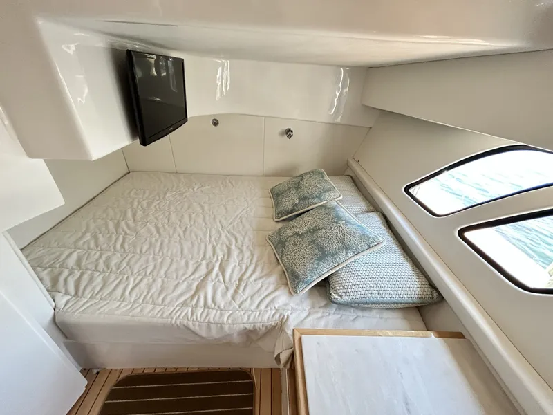 Slide: The Image of Intrepid 475 Sport Yacht 2018 - 61