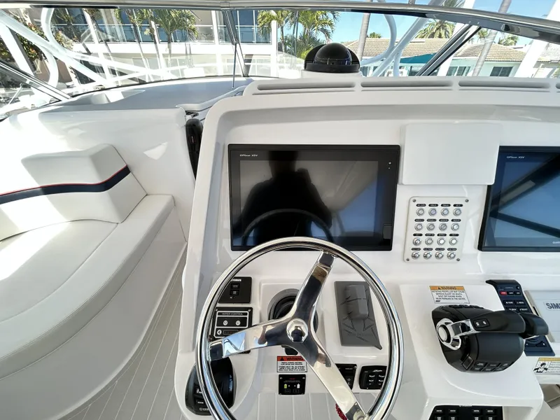 Slide: The Image of Intrepid 475 Sport Yacht 2018 - 73