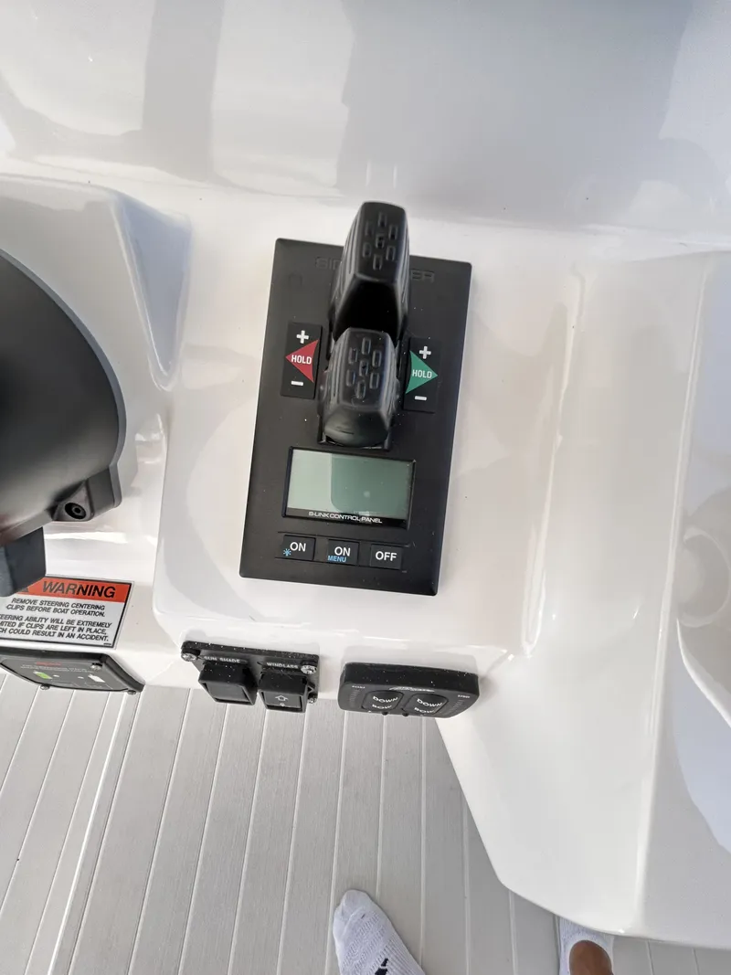 Slide: The Image of Intrepid 475 Sport Yacht 2018 - 78