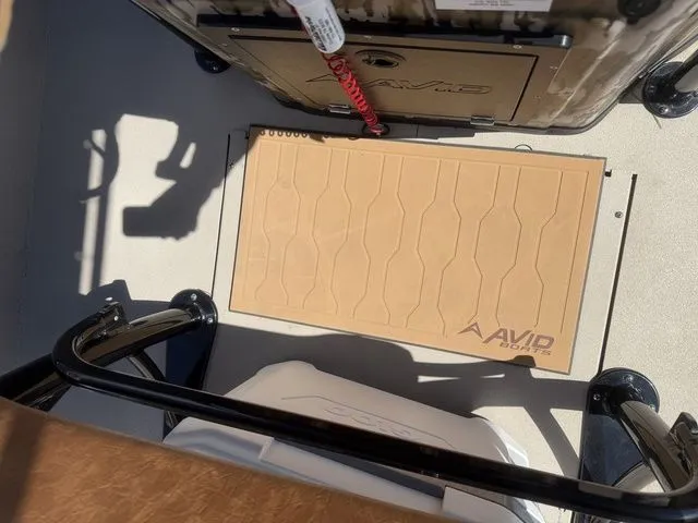 Slide: The Image of Avid 23 Mag 2024 - 14