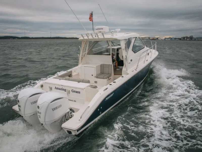 Slide: The Image of Pursuit OS 325 Offshore 2023 - 14