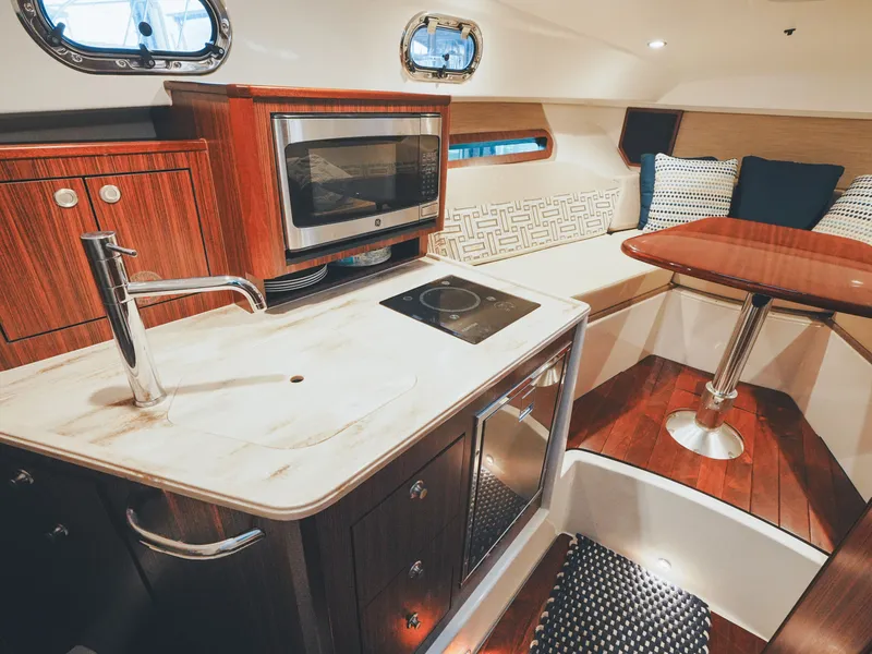 Slide: The Image of Pursuit OS 325 Offshore 2023 - 43