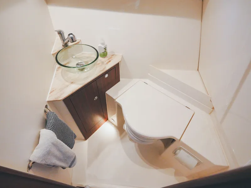 Slide: The Image of Pursuit OS 325 Offshore 2023 - 51