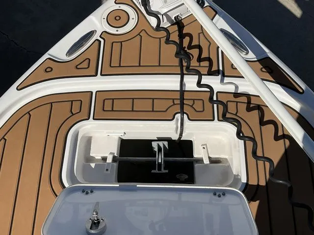 Slide: The Image of Sea Hunt BX22BR 2022 - 11