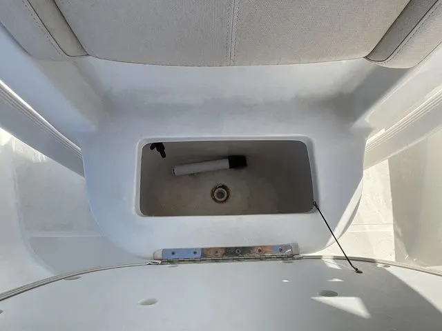 Slide: The Image of Sea Hunt BX22BR 2022 - 18