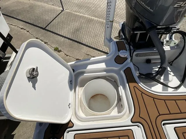 Slide: The Image of Sea Hunt BX22BR 2022 - 29