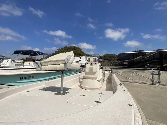 Slide: The Image of Carolina JVX20CC 2018 - 10