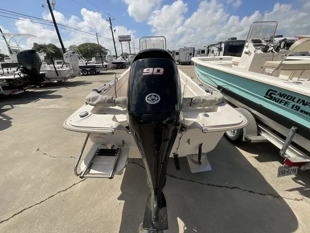 Slide: The Image of Carolina JVX20CC 2018 - 6