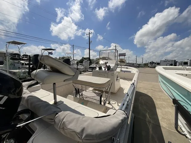 Slide: The Image of Carolina JVX20CC 2018 - 9