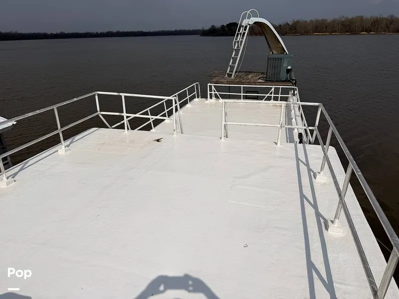 Slide: The Image of Hilburn 60 1987 - 16242545