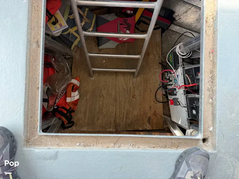 Slide: The Image of Hilburn 60 1987 - 16242556