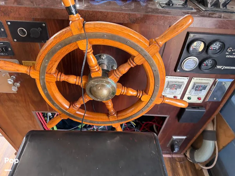 Slide: The Image of Hilburn 60 1987 - 16242570