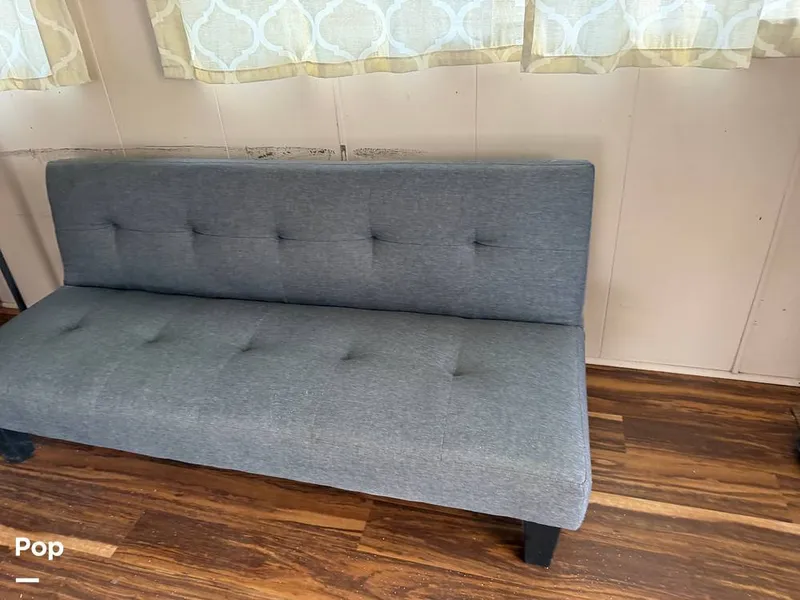 Slide: The Image of Hilburn 60 1987 - 16242584