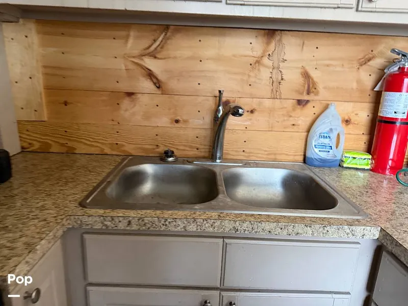 Slide: The Image of Hilburn 60 1987 - 16242600