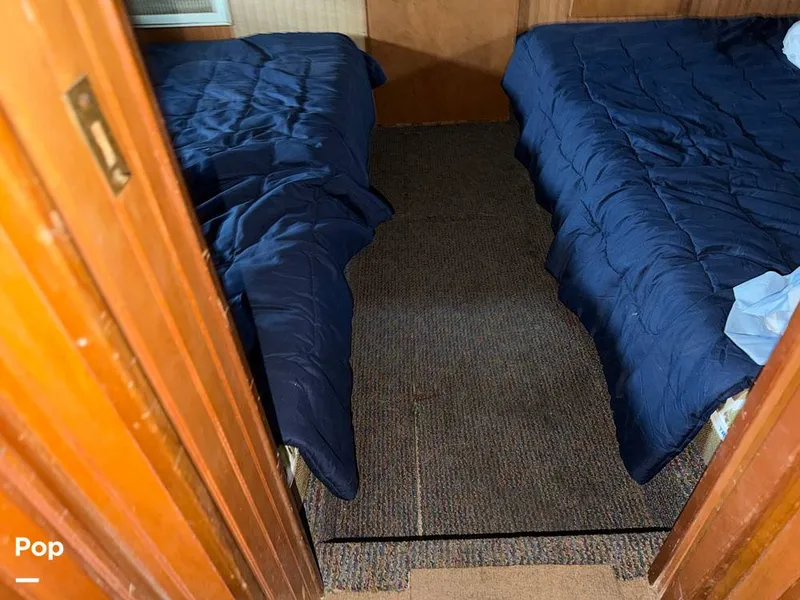 Slide: The Image of Hilburn 60 1987 - 16242607