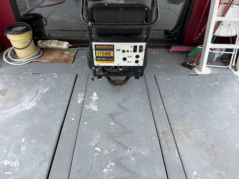 Slide: The Image of Hilburn 60 1987 - 16242482