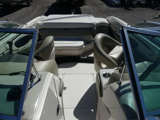 Slide: The Image of Sea Ray 220 Select 2005 - 11