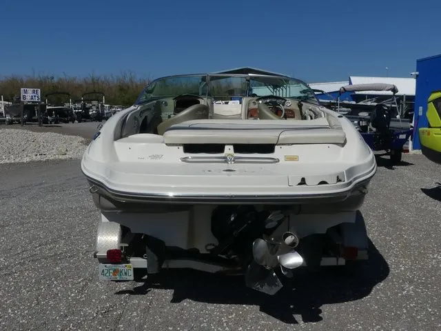 Slide: The Image of Sea Ray 220 Select 2005 - 5