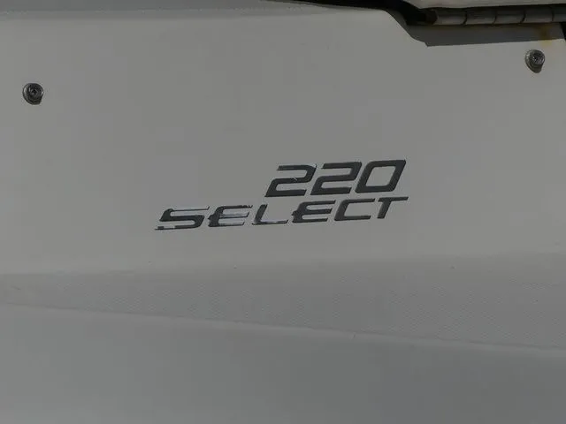 Slide: The Image of Sea Ray 220 Select 2005 - 8