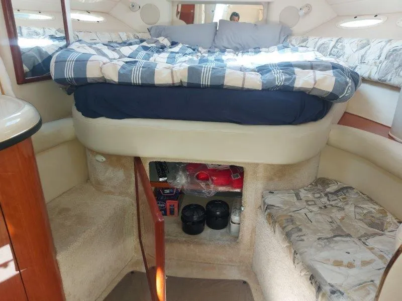 Slide: The Image of Sea Ray 340 Sundancer 1999 - 51