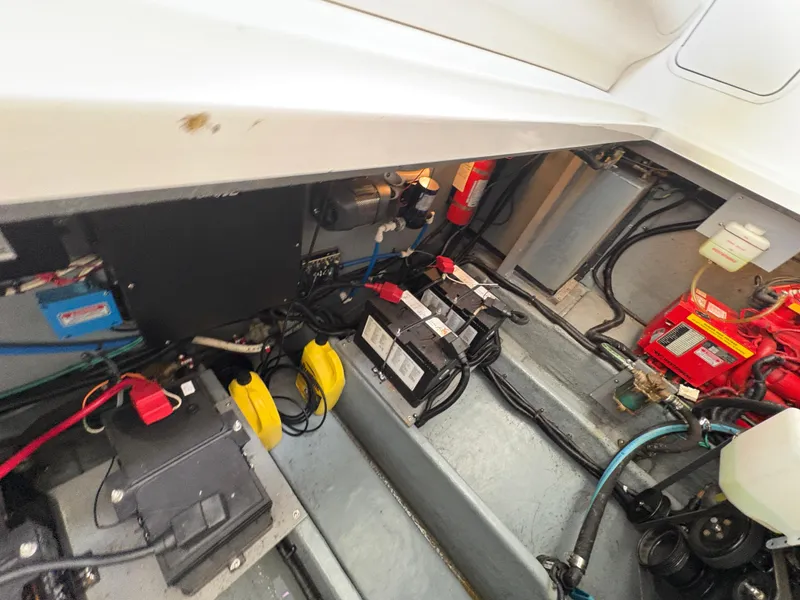 Slide: The Image of Sea Ray 340 Sundancer 1999 - 73