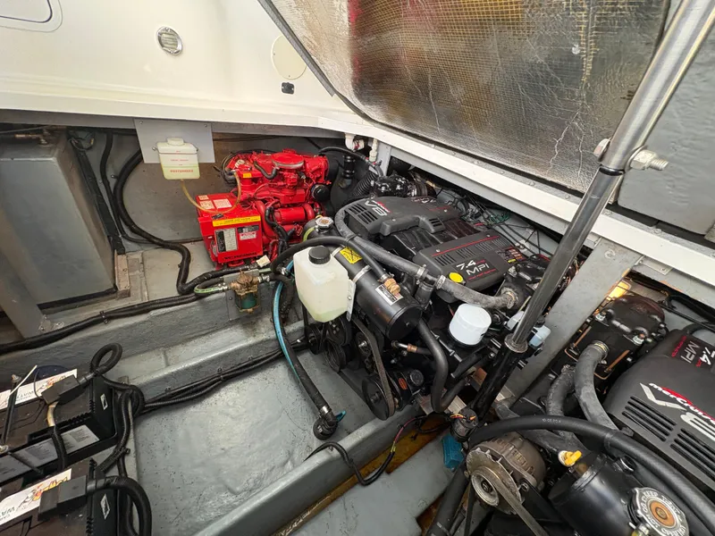 Slide: The Image of Sea Ray 340 Sundancer 1999 - 74