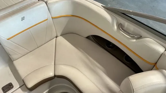 Slide: The Image of Four Winns H220 2008 - 16