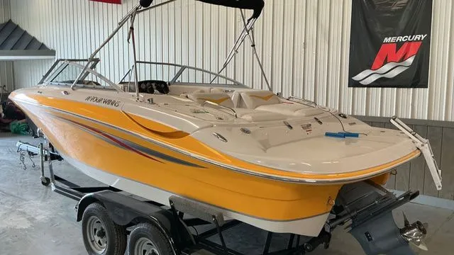 Slide: The Image of Four Winns H220 2008 - 3