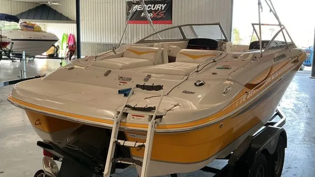 Slide: The Image of Four Winns H220 2008 - 5