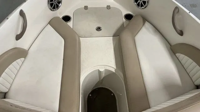 Slide: The Image of Stingray 188LE 2015 - 16