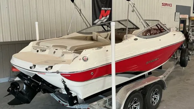 Slide: The Image of Stingray 188LE 2015 - 3