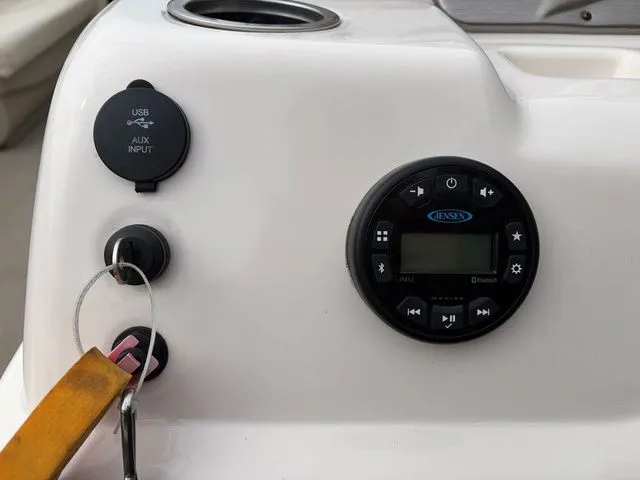 Slide: The Image of Sun Tracker 1818 Oasis 2020 - 21