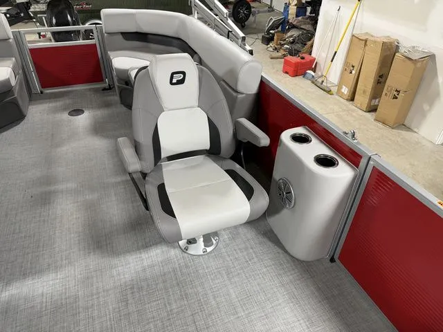 Slide: The Image of Princecraft Vectra 21 QL 2026 - 9