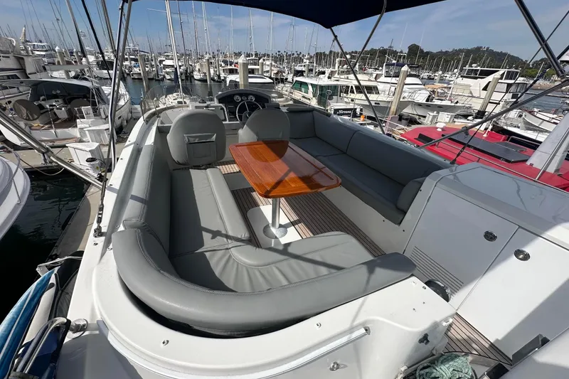 Slide: The Image of Flybridge Seating - 20